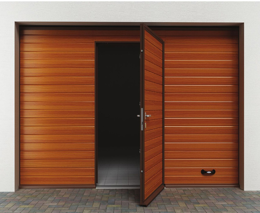 Гаражные ворота с калиткой